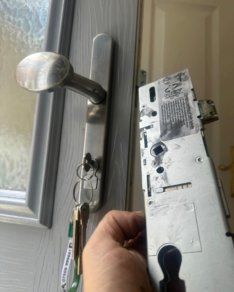 complete locksmiths 1.png